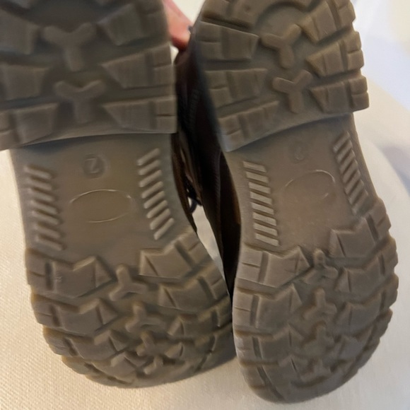 Joe Fresh boys lace up boots - Picture 2 of 5